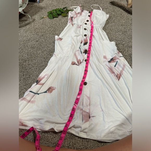 Cute White Midi Dress - Picture 7 of 8